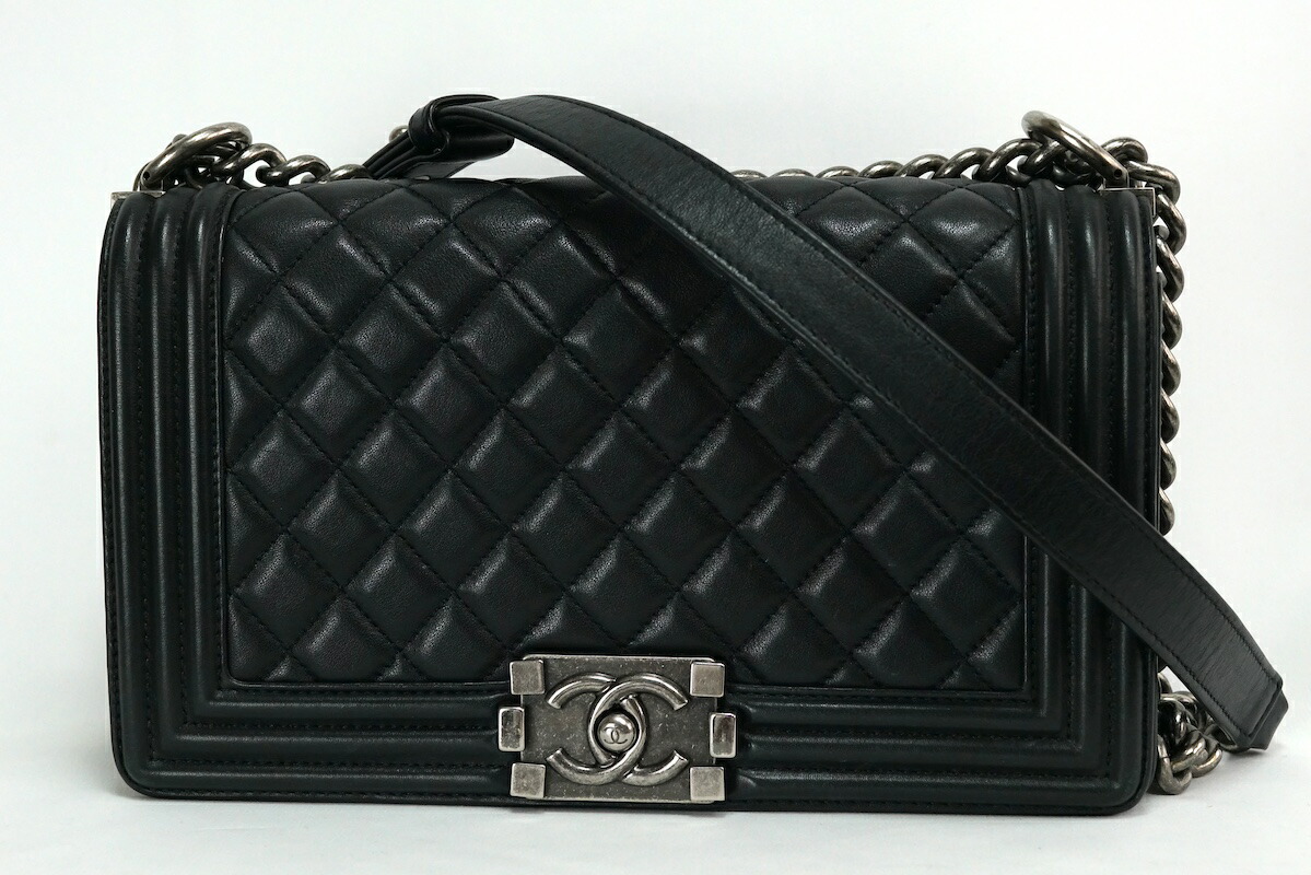 26番台 CHANEL シャネル ボーイシャネル チェーンショルダーバッグ 黒 シルバー金具 スムース ラムスキン ショルダーバッグ【中古】コンディション 当社が定める基準N ：未使用品 S ：未使用