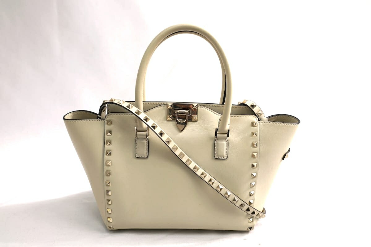 VALENTINO GARAVANI ヴァレンチノ グラヴァーニ ロックスタッズ ミニ ダブルハンドルバッグ 2WAY レザー ベージュ ZW2B0540BOLコンディション 当社の定める基準 N ：