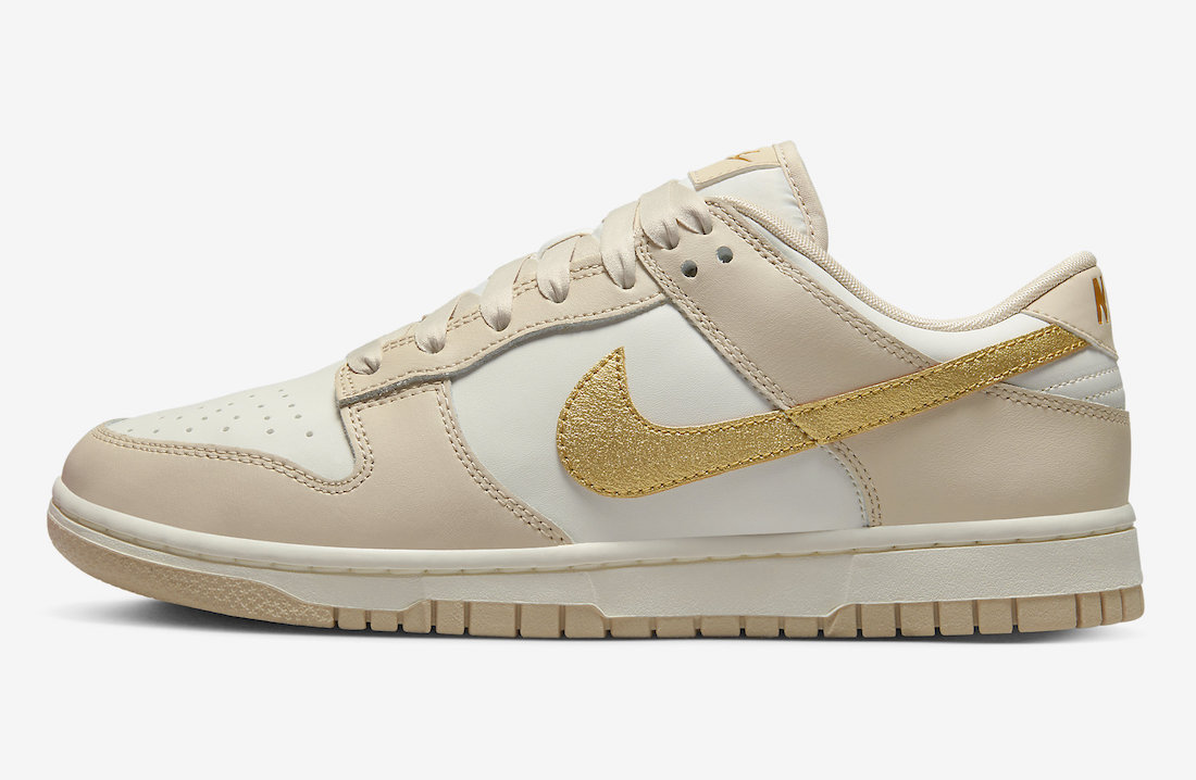 Nike WMNS Dunk Low  Gold Swoosh ナイキ ウィメンズ ダンク 置き目  ゴールドスウッシュ【中古】新古品