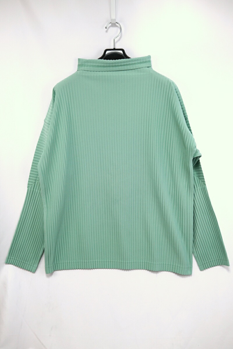 HOMME PLISSE ハイネック長袖Tシャツ　オムプリッセ　黒　サイズ2 HOMME PLISSE ハイネック長袖Tシャツ オムプリッセ 黒 サイズ2