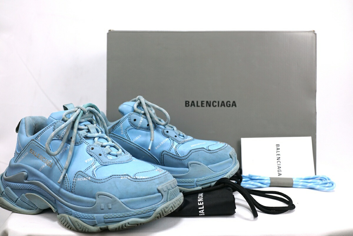 バレンシアガ トラック36 スニーカー 52615balenciagafront.jpg