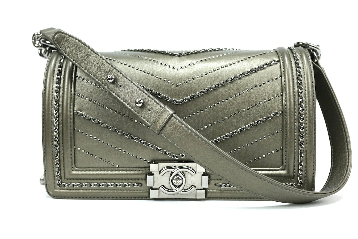 CHANEL シャネル ボーイシャネル チェーンショルダー グレー シルバー レディース カーフ ショルダーバッグ 26番台A67086 Y83968 5B552【中古】