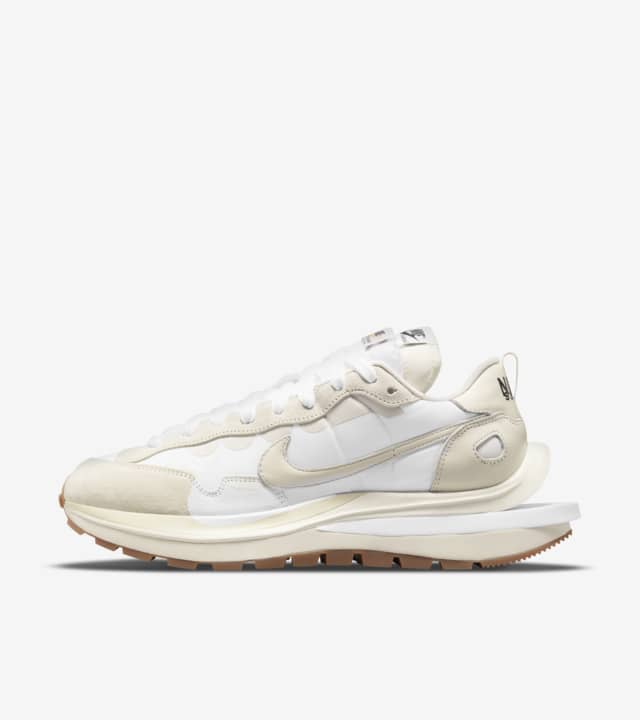 楽天市場】NIKE ナイキ SACAI X VAPORWAFFLE 'SAIL GUM' サカイ
