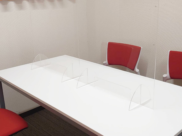 市場 飛沫感染予防パネル２枚付き テーブル３色あり ミーティングテーブル 会議テーブル 会議用テーブル ミーティングセット