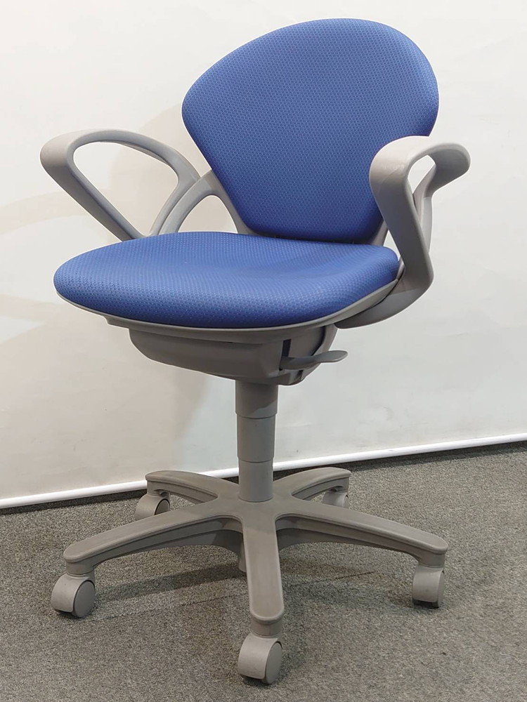 楽天市場】【中古】 オフィスチェア 肘なし DS-5059 グレー 昇降回転