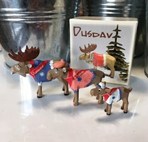 ヴェルナー Werner トナカイ家族 パステルスノー Marcsdesign Com