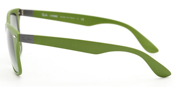 【レイバン国内正規品販売認定店!】Ray-Ban(レイバンRayBan)サングラスRB4195F60868E52【対応】【到着後レビューで送料無料!!】