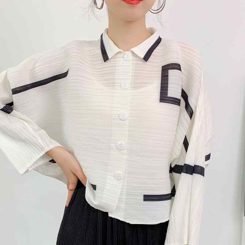 レディース 厚地の外套 春夏 七分袖 立領 シングル乳ぶさ 筋目 遊撃手丈 ゆったり影ぼうし ポリエステル 当たること冷感 中厚 通い 普段使い走り 黄味がかった 点火装置青色 黒いこと 白いこと パープル 照明ランプ色合い 開衫 トップス 軽さ 吸湿速乾 精神状態 ファッ
