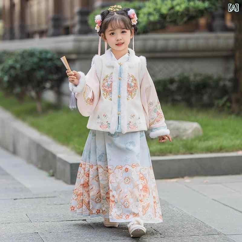 ちびっ子服 瀬戸もの御召しもの お嬢さん 唐装 歳月冬 中華風 衣裳 民族御召しもの ガールズ お正月 普段着 告げ知らせる会 掻き鳴らす会