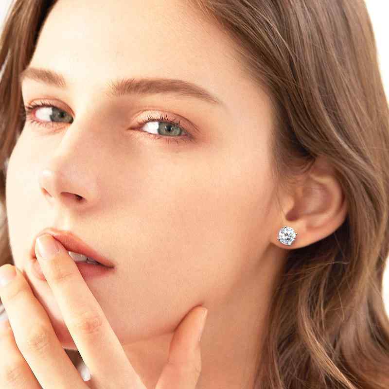 ピアス レディース D色つや モアサナイト しろがね色925 灯し火メッキ18K 晴れ晴れしい感 ラグジュアリー 軽さ 幾何学学型 付属品 宝飾品