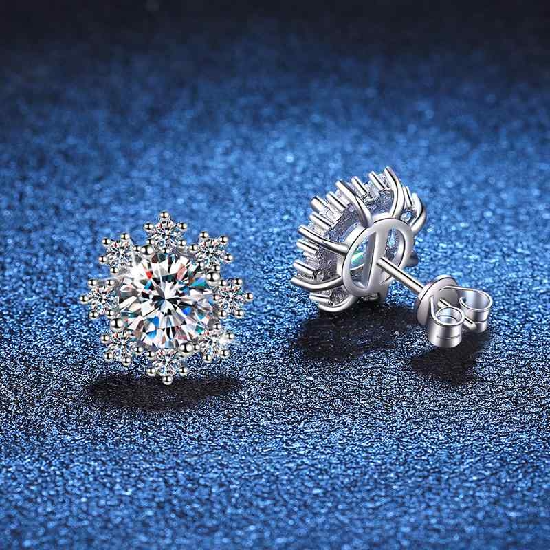 ピアス レディース S925 しろがね色 酸化ジルコニウム 雪のたま物 お花 スタッドピアス 明かりメッキ産業 キラキラ 愛くるしげ 雅びやか 雅びやか 女子らしい 添え物