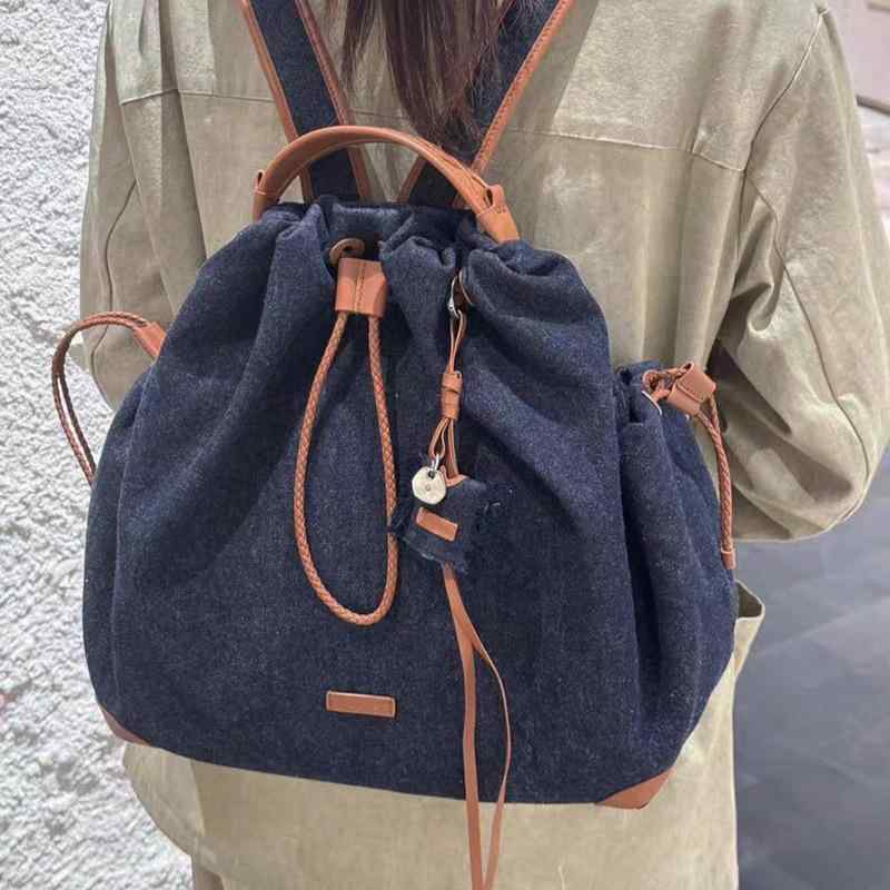 背嚢 レディース キャンヴァス 帆布 水桶 井戸釣瓶御徒面子 中大きさ 大電気容量 通い 通学 旅する お出かけ 青色 白いこと 心地よい 分かりやすい