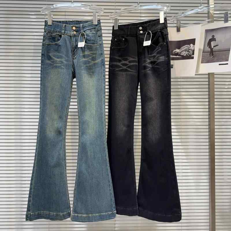 ジーンズ レディース 猫? 不都合  スキニー デニム 黒 黒いこと 靉靆たる青碧 ジーパン ボトムス きつい か細い 美脚 小尻 脚長成り行き 心地好い 日月