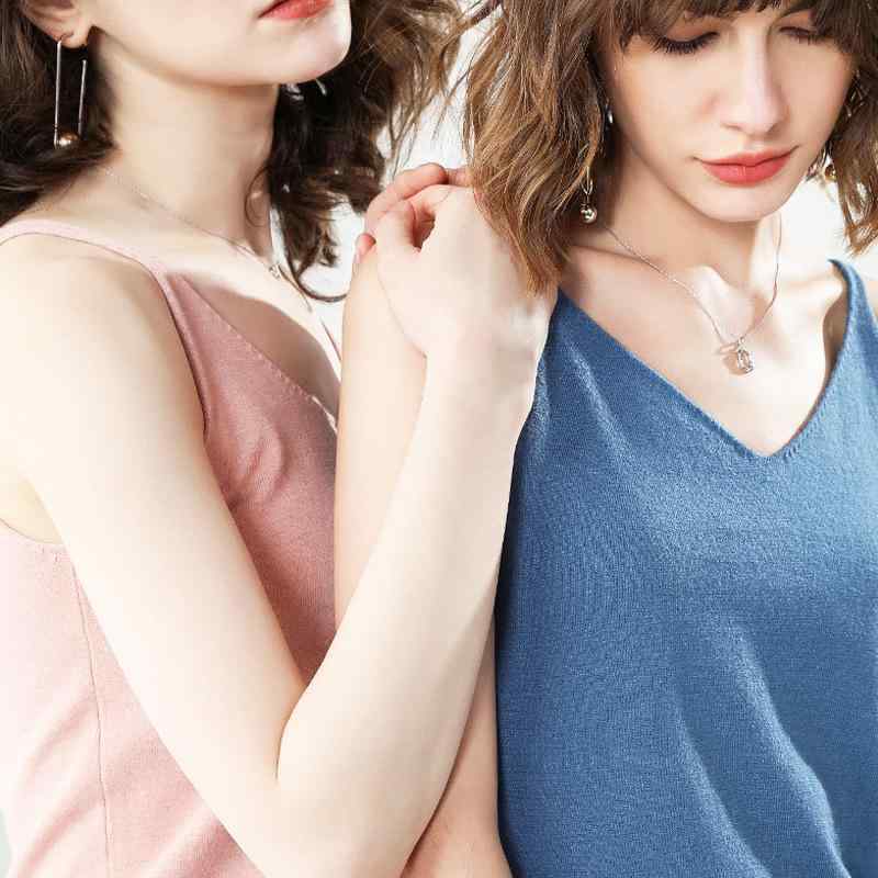 キャミソール レディース 春夏 肌付き 編み物 か細い填まる 無地 トップス 白 サクラ色系 黄味がかった 薄墨色 黒 当たること冷感 吸湿速乾