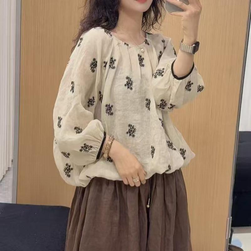 Tシャツ レディース 麻素材 七分袖 灯?袖 刺繍 植物花卉柄 丸首 ゆったりシルエット 普通丈 夏 春夏 百搭 小衫 トップス シャツ カジュアル 復古風 かわいい 軽量 吸湿 通勤用 普段使い ブラウス 半袖 袖丈 花柄 刺繍柄 ゆったりトップス 女|オレンジアイランド