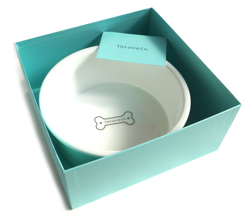 絶対一番安い Tiffany Co ティファニー ドッグボウル 犬の食器 皿 紙袋付き あす楽対応 関東 人気満点 Masmorracine Com Br