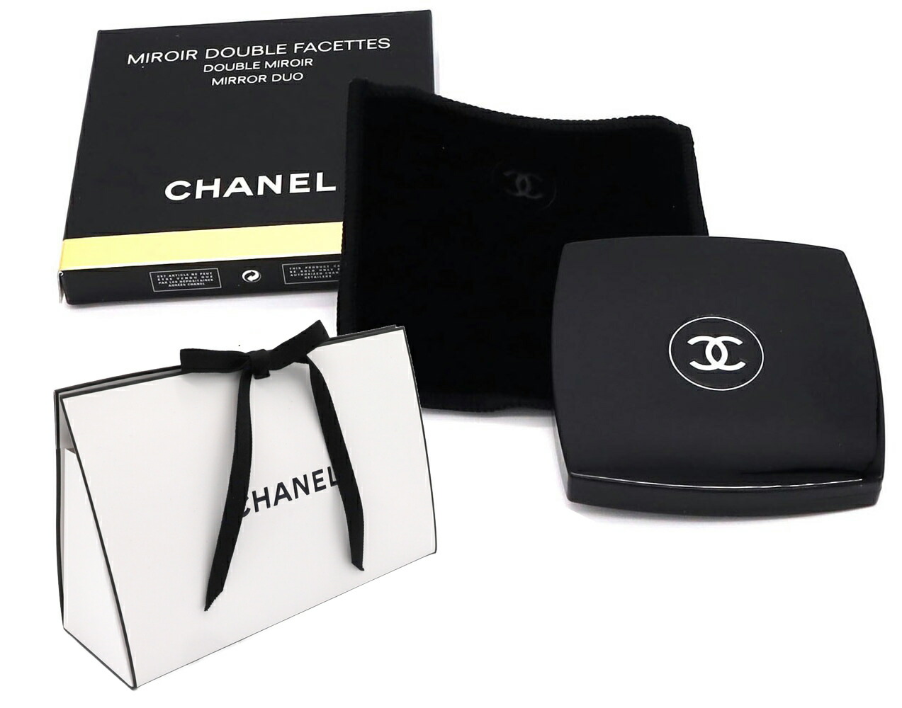 CHANEL シャネル　四角形ミラー 手鏡 最終値下☆CHANEL ミラー 四角形 黒 - メルカリ