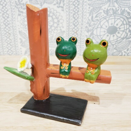 楽天市場】10002450 読書するカエル 蛙 バリ木彫り お座りカエル 蛙の