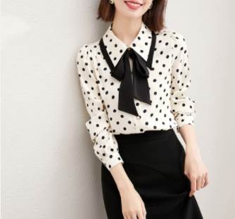 シャツ 長袖 レディース 黒 白 ブラウス 大きいサイズ XL 2XL 3XL リボン ドット柄 大人 上品 きれいめ かわいい シンプル カジュアル おしゃれ 着痩せ 細見え 着回し 合わせやすい デート お出かけ お呼ばれ 旅行 女子会 パーティー イベント OL 学生 大 韓国 オルチャン|ORIENTAL WIND