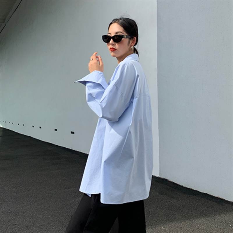 トップス シャツ レディース 香港風 薄い 単列マルチボタン ボタン ストレート ポロカラー シャツスリーブ かわいい 大人可愛い きれいめ シンプル カジュアル 大人 上品 おしゃれ お洒落 かっこいい レトロ こなれ感 ラフ メンズライク マニ 韓国 オルチャン