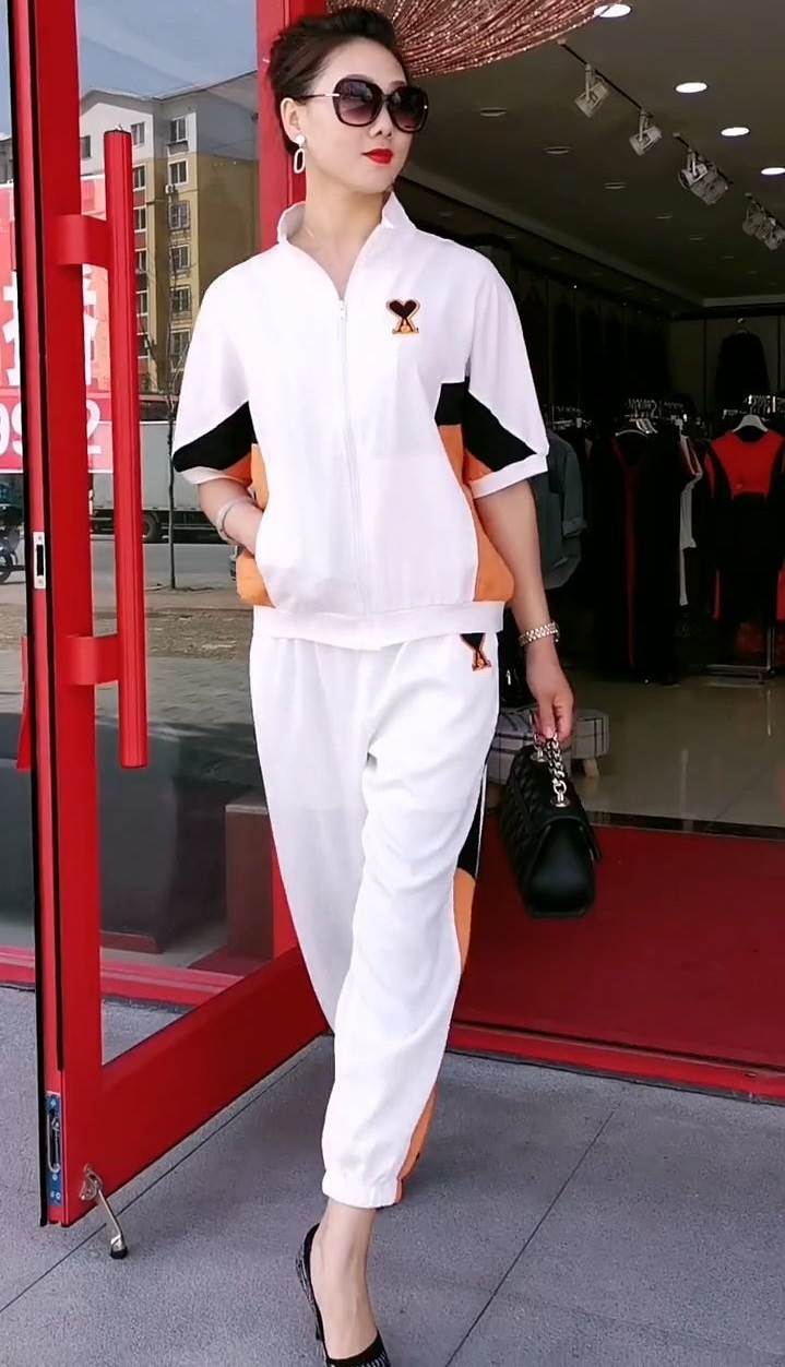 大きいサイズ ジャージ セットアップ ジップアップ トップス ロングパンツ 2点セット 上下セット トップス ボトムス パンツ ズボン 部屋着 ロング ロング丈 袖あり 半袖 襟付き スタンドカラー ファスナー ポケット 前開き ツーピース シン 韓国 オルチャン