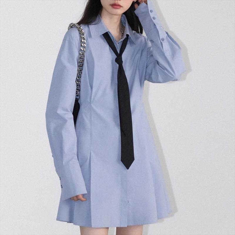 シャツワンピース ドレス スカート 長袖 ポロカラー 襟付き ウエストマーク レディース かわいい 大人可愛い きれいめ 上品 こなれ感 シンプル カジュアル 主役級 存在感 個性的 韓国 オルチャン デート お出かけ シャツワンピース ショート丈 ミニ丈 Aライン 脚長｜ORIENTAL WIND