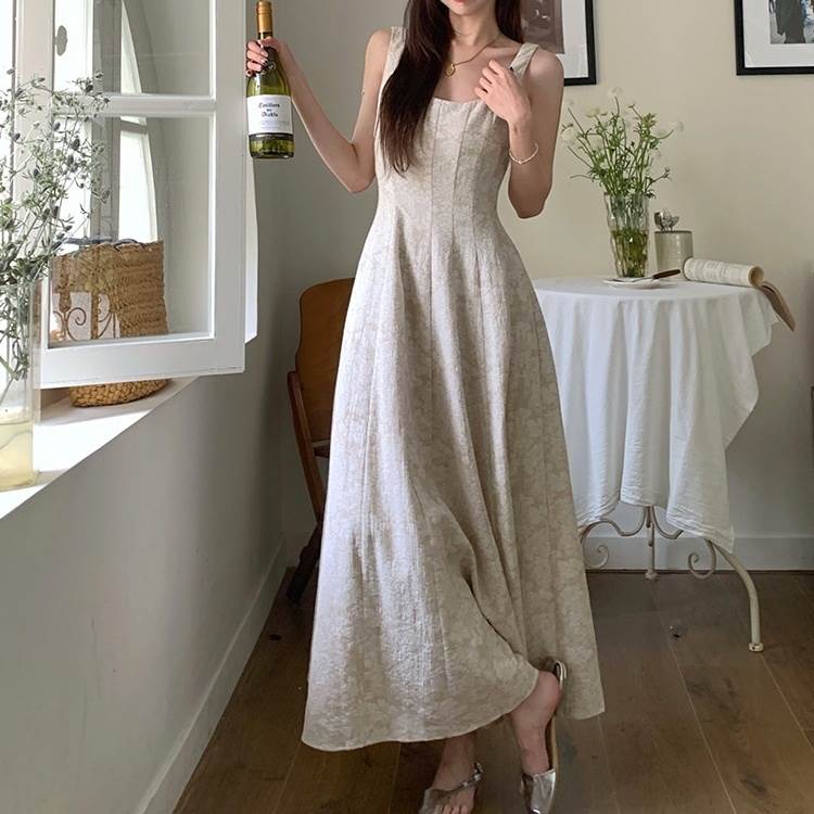ワンピース ロング丈 マキシ丈 ドレス ラウンドネック ノーカラー モテ レディース かわいい 大人可愛い きれいめ 上品 こなれ感 シンプル カジュアル 主役級 存在感 個性的 韓国 オルチャン デート お出かけ ワンピース オールインワン ウエストマーク Aライン｜ORIENTAL WIND 10,282円