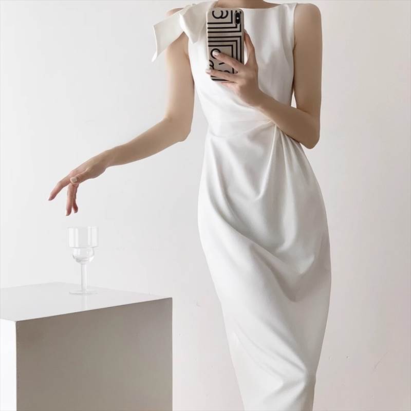 衣装 お召しもの スコート ミモレ丈 ロング丈 否色合い ラウンドのど首 レディース 愛くるしげ 成年者好いたらしい 好いたらしいめ こなれ感 分かりやすい 心地よい 主演者級 お出でになる感 個人的特徴的 韓国 オルチャン 会う約束 お出かけ 衣装 チャック 酉の方角目じるし ノースリーブ