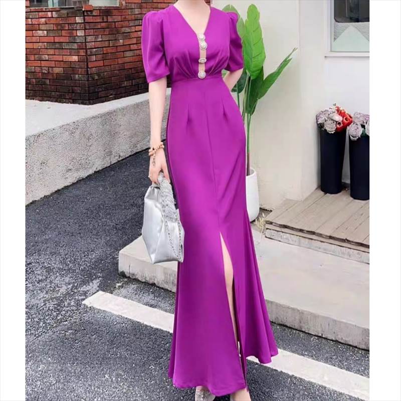 ワンピース ドレス ロング丈 Vネック タイト スリム レディース かわいい 大人可愛い きれいめ 上品 こなれ感 シンプル カジュアル 主役級 存在感 個性的 韓国 オルチャン デート お出かけ ワンピース 細身 ウエストマーク 半袖 5分袖 フロントスリット 薄手 美脚｜ORIENTAL WIND