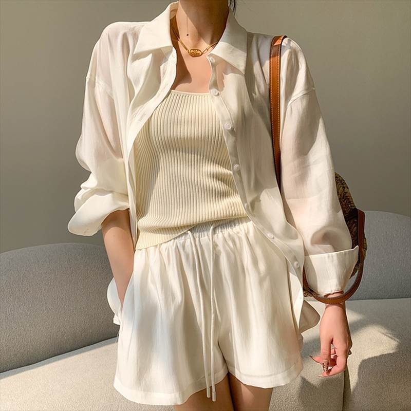LE SSERAFIM サテンシャツ＆ショートパンツセット ショートパンツ – CIELOHUK