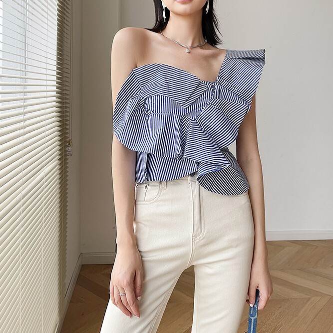 レディース トップス ショート ノースリーブ ワンショルダー スリム 細身 ストレート フリル かわいい 大人可愛い きれいめ シンプル カジュアル おしゃれ レトロ こなれ感 ラフ 都会的 ベーシック セクシー ストライプ 送料無料 個性的 トップス 夏 学生 韓国 オルチャン｜ORIENTAL WIND
