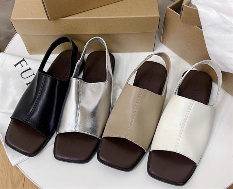 レディース サンダル フラットシューズ ぺたんこシューズ ぺたんこパンプス 革靴 モカシン 柔らかい ボア スウェード ベロア コーデュロイ かわいい 大人可愛い きれいめ シンプル カジュアル 上品 おしゃれ かっこいい レトロ フォーマル エレガン 韓国 オルチャン