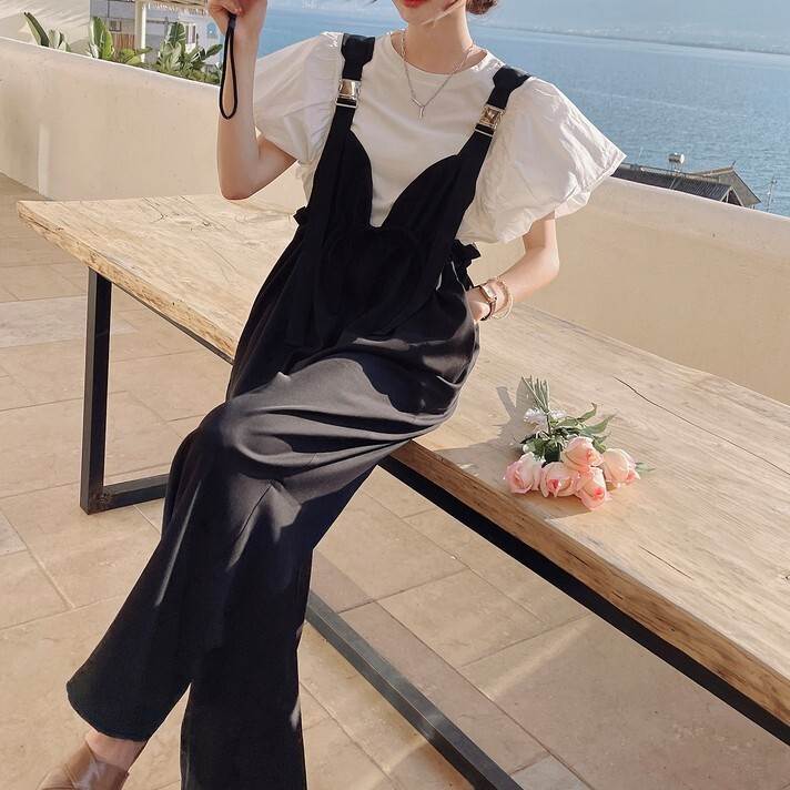 2点セット レディース トップス サロペット ワイドパンツ Tシャツ ロング 半袖 フレアスリーブ ラウンドネック ストレート ポケット ハイウエスト かわいい 大人可愛い きれいめ シンプル カジュアル おしゃれ レトロ ガーリー 主役級 存在感 ラブリ  韓国 オルチャン