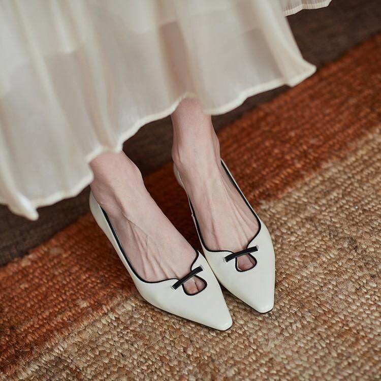 パンプス シューズ パイピング レディース シューズ ポインテッドトゥ 5cm レザー かわいい 大人可愛い 履きやすい 個性的 上品 おしゃれ きれいめ シンプル カジュアル 大人可愛い バイカラー オールシーズン 結構式 二次会 1代 2代 3代 通勤 韓国 オルチャン
