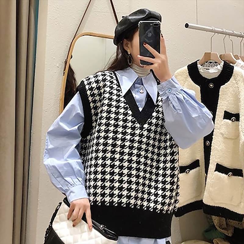 レディースベスト ニット Vネック 千鳥格子柄 セーター トップス 秋 冬 重ね着 レイヤードスタイル レトロガーリー 大人可愛い 大人女子 おしゃれ お洒落 カジュアルコーデ キュート ラブリー ルーズ 通学 学生 大学生 キャンパスコーデ スクールテイスト お出かけ