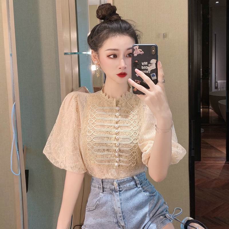 ツーピースセット トップス ボトムス パンツ ブラウス 白トップス デニムパンツ ショートパンツ ショート丈 袖あり 半袖 ボリューム袖 スタンドカラー ストレート レース 透け感 デニム 上下セット 2点セット ツーピース かわいい シンプル おしゃれ お洒落 こなれ感