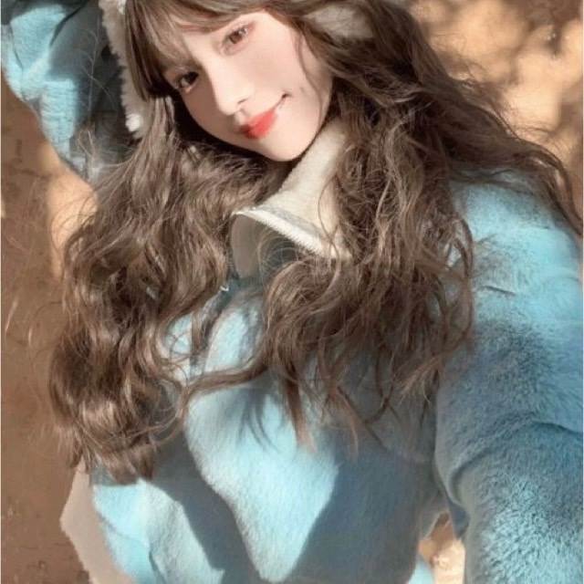 アウター ミディアム丈 上着 長袖 フード付き 前開きファスナー もこもこ かわいい 大人可愛い きれいめ シンプル 上品 おしゃれ かっこいい レトロ ラフ ルーズ こなれ感 個性的 主役級 存在感 抜け感 冬 シーズンレス キュート メンズライク ナチュラル ベーシック 13,335円
