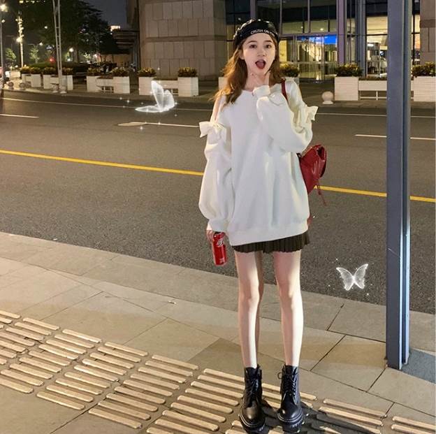 トップス カットソー プルオーバー ミディアム丈 長袖 ラウンドネック 薄手 かわいい 大人可愛い きれいめ シンプル カジュアル 上品 おしゃれ かっこいい 大人女子 こなれ感 個性的 主役級 存在感 キュート ナチュラル ベーシック オールシーズン レディース 女性用 OL
