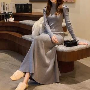 レディース ワンピース ロング パフスリーブ ハイネック セミフレア スリム 細身 ニット 大人可愛い きれいめ 上品 おしゃれ こなれ感 モード系 エレガント 存在感 とろみ感 都会的 ラグジュアリー 秋 冬 謝恩会 二次会 クリスマス バレンタイン ビジネス OL 通勤 学生