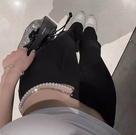 ボトムス パンツ ズボン ロングパンツ ストレートパンツ かわいい 大人可愛い きれいめ シンプル カジュアル 上品 おしゃれ かっこいい 大人女子 こなれ感 個性的 主役級 存在感 クール ナチュラル ベーシック クール オールシーズン シーズンレス レディース 女性用 OL