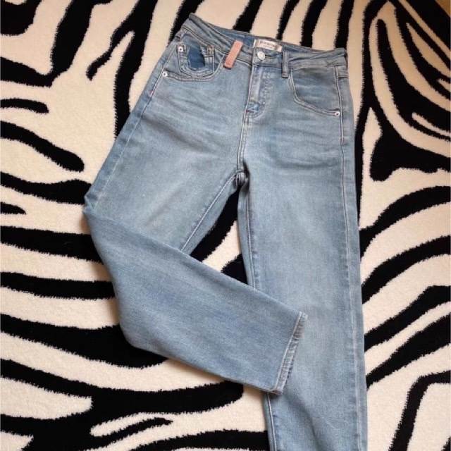 デニム パンツ ボトムス Gパン ストレートパンツ フルレングス カラーデニム かわいい 大人可愛い きれいめ シンプル カジュアル 上品 おしゃれ かっこいい レトロ こなれ感 ラフ ボーイッシュ スポーティー ガーリー ルーズ 個性的 存在感 とろみ感 抜け感 アメリカン