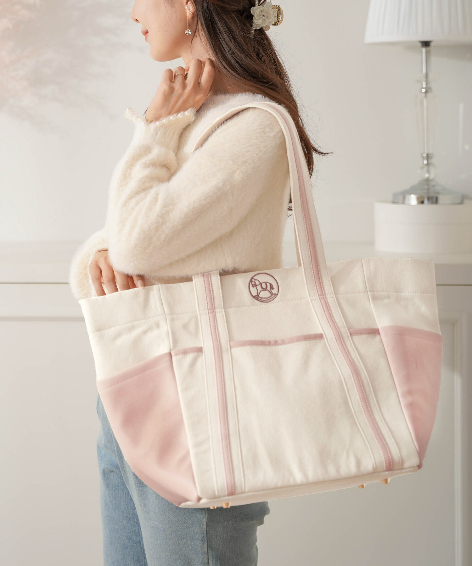 le reve vaniller 木馬モチーフ 刺繍 マザーズ トートバッグ 木馬モチーフ 刺繍 マザーズ トートバッグ le reve vaniller 全4