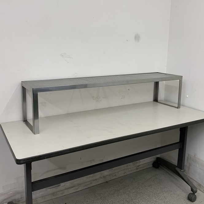 【値下げ】【中古】 A08509 上乗せ式水切り台 ステンレス上棚 W1260 x D295 ｘ H285 mm　【業務用】【厨房用】【車上渡し又は営業所止め】