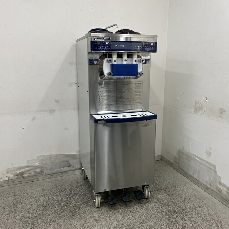 【中古】 A09518 ソフトクリームサーバー ダブルシリンダー 3ノズル 日世 NA-6448WE 3相200V×2 水冷式　【業務用】【店舗用】【保証有】【営業所止・リフト有直送可】K 211,000円