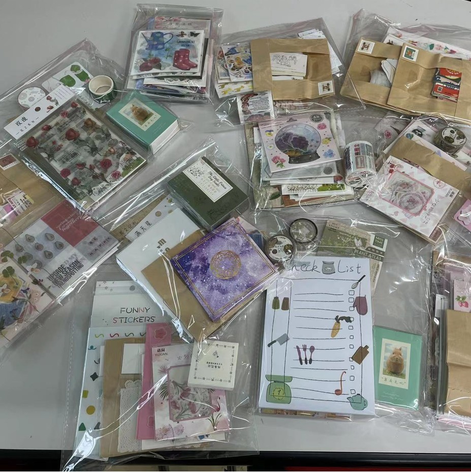 店卸し資産かた付ける 大売り出し品 福袋 雑貨 消印 おぼえ書き帳 消し印 50点書き割り 手当たり次第 総やか お嬢さん お坊っちゃん ちびっ子 成年者 草木 毛の荒物 ハート型 見晴らし など フレーク消印 ステッカー マステ 時間割り帳 当用日記 万覚え帳 コラージュ 飾りつけ デコ 愛くるしい 今めかしい 差し上げ物 差し上げ物