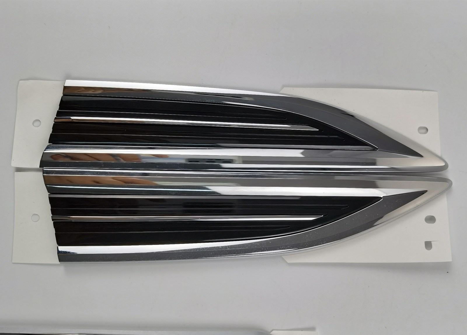 楽天市場 送料無料 Vw T Cross T クロス サイドエンブレム アルファベット付かないタイプ 一台分4点セット 欧車パーツbase カスタム 欧車パーツbase