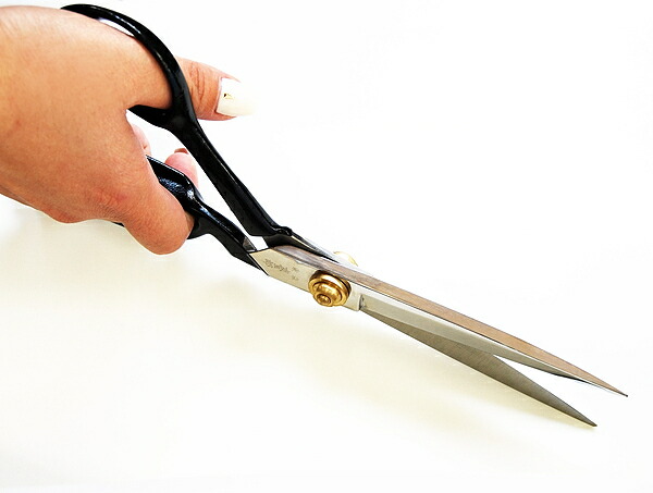 交換無料 友三郎作鋏240mm 万能鋏付 よく切れる 研ぎ 高級 布切りばさみ ラシャ ブランド 日本製 鋼 ハンドメイド 裁ち鋏 裁ちはさみ 洋裁 はさみ 布切りはさみ 手芸 裁断 布切はさみ カット 手芸はさみ ハサミ カットワーク おさいほう屋w 開店祝い Www