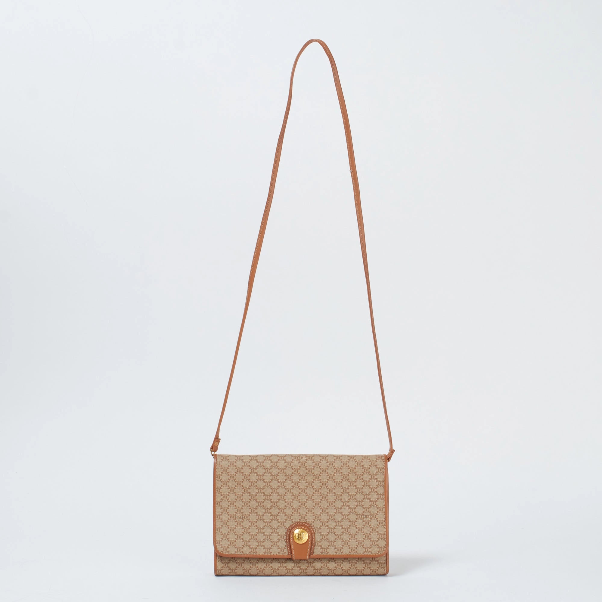 CELINE セリーヌ ワンショルダーバッグ Cマカダム スエード ベージュ セリーヌ ショルダーバッグ ワンショルダー Cマカダム スエード