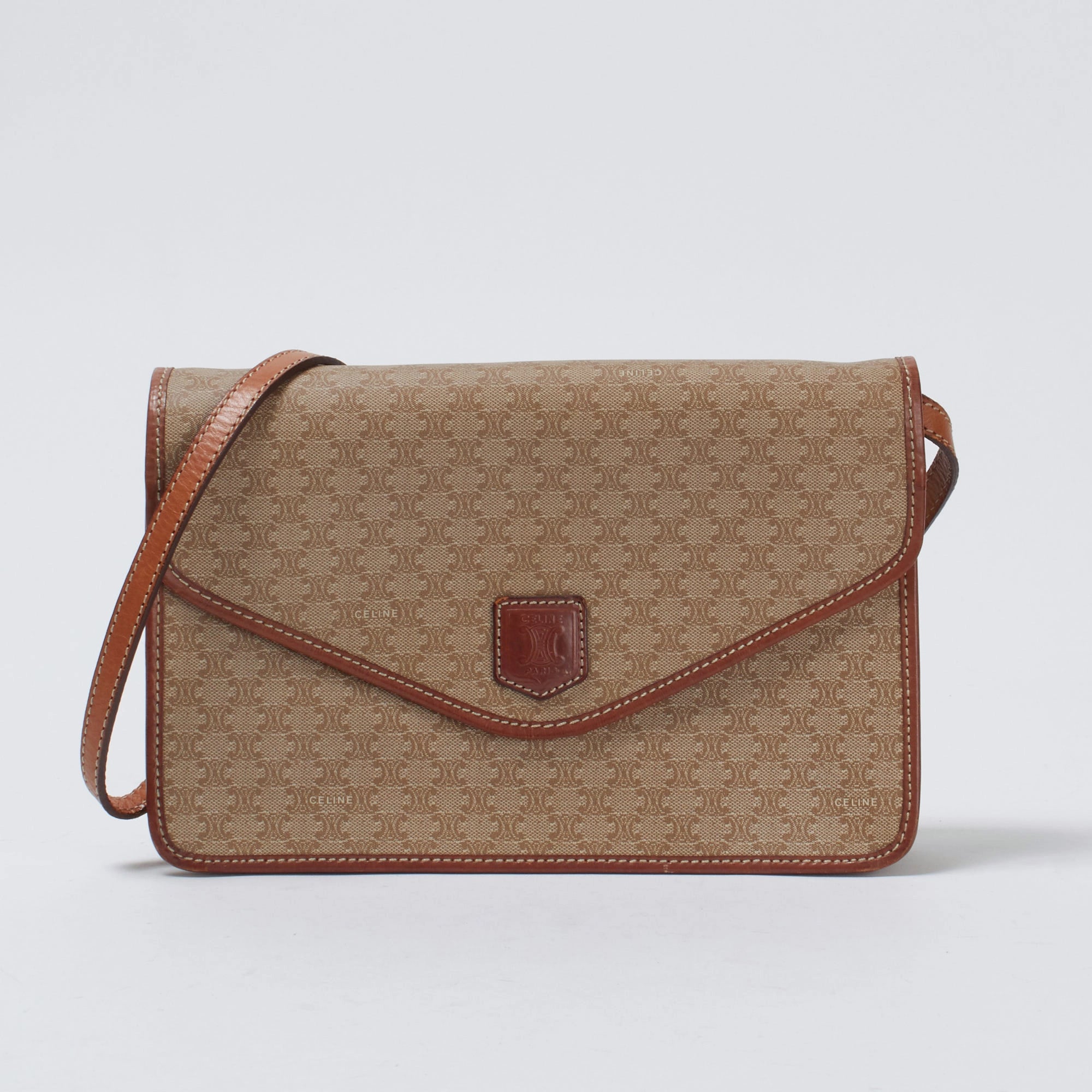 CELINE セリーヌ ワンショルダーバッグ Cマカダム スエード ベージュ セリーヌ ショルダーバッグ ワンショルダー Cマカダム スエード