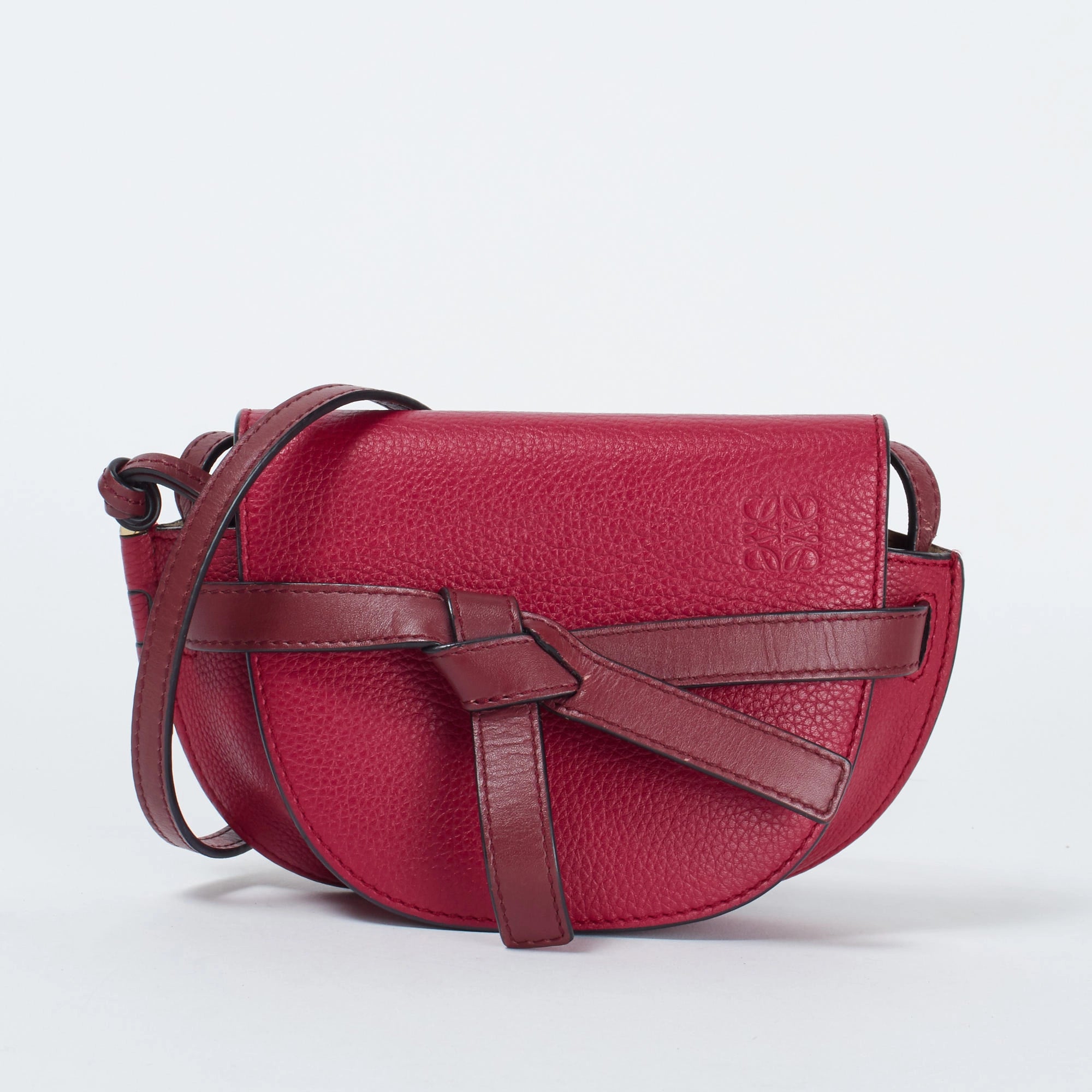 nao　LOEVE】　ショルダーバッグ ウィメンズ ラグジュアリーショルダーバッグ - LOEWE